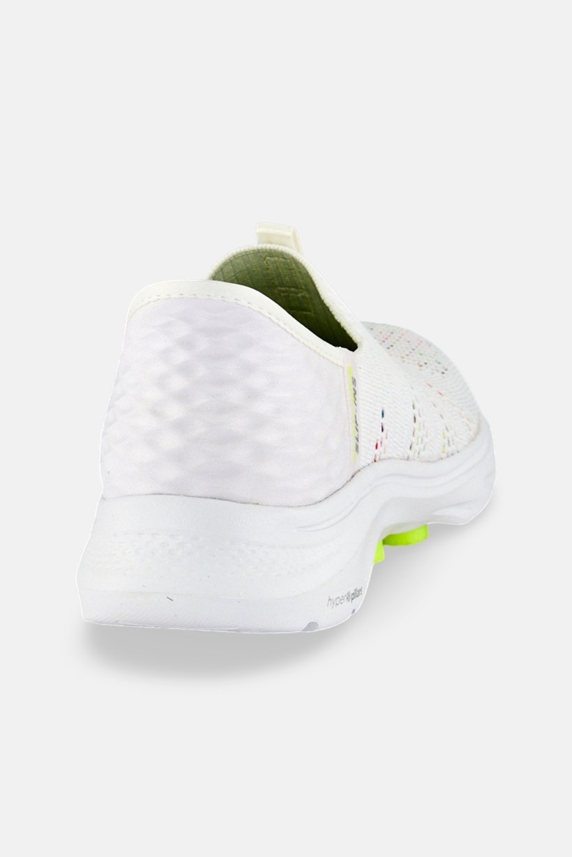 Women Go Walk 7 Slip On Walking Shoes, White