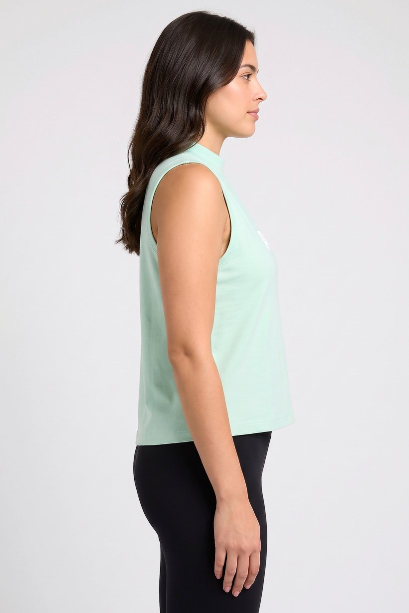 Women Slim Fit Sleeveless Outdoor Tank Top, Light Green