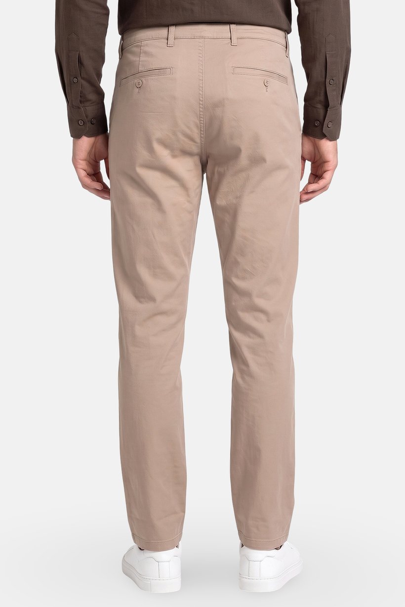 Men Straight Fit Solid Chino Pants, Tan