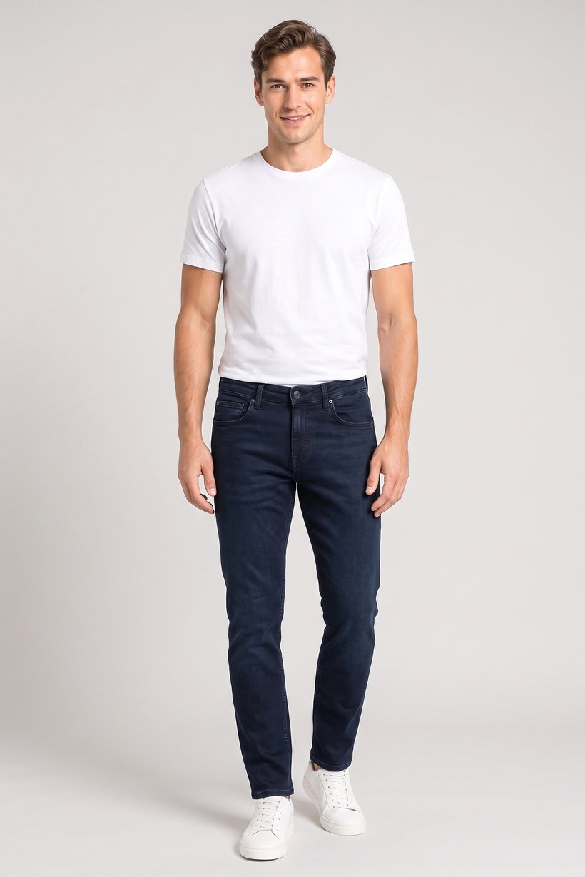Men Slim Fit Solid Stretchable Jeans, Deep Navy