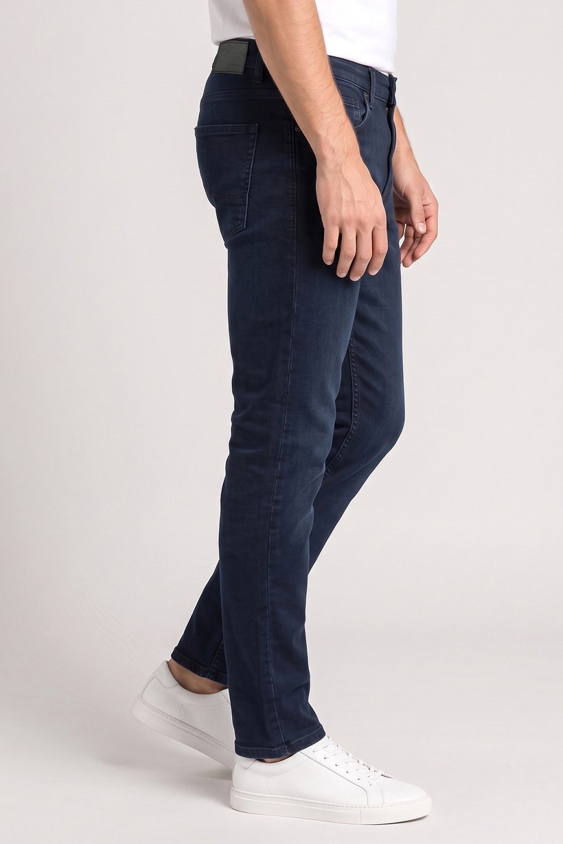 Men Slim Fit Solid Stretchable Jeans, Deep Navy