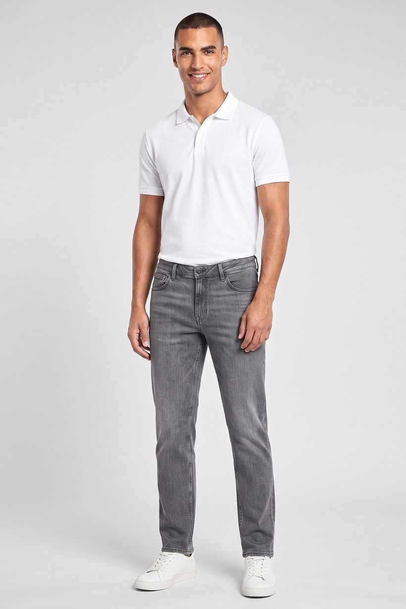 Men Straight Fit Washed Stretchable Denim Jeans, Grey