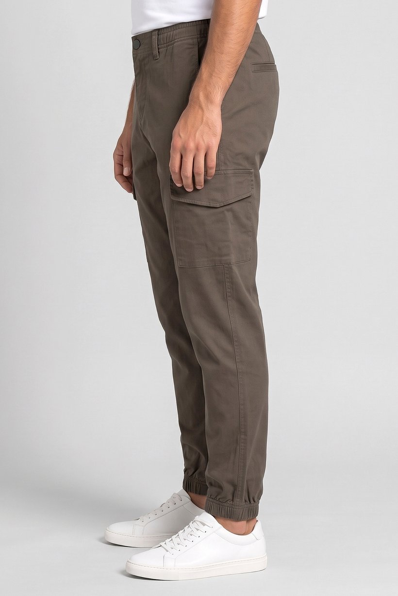 Men Slim Fit Solid Cargo Pants, Olive