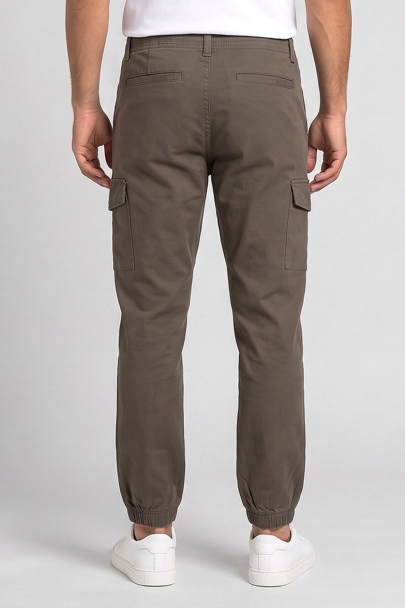 Men Slim Fit Solid Cargo Pants, Olive