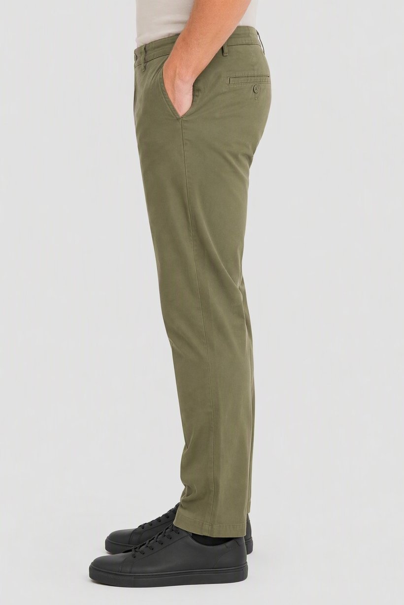 Men Slim Fit Solid Chino Pants, Olive