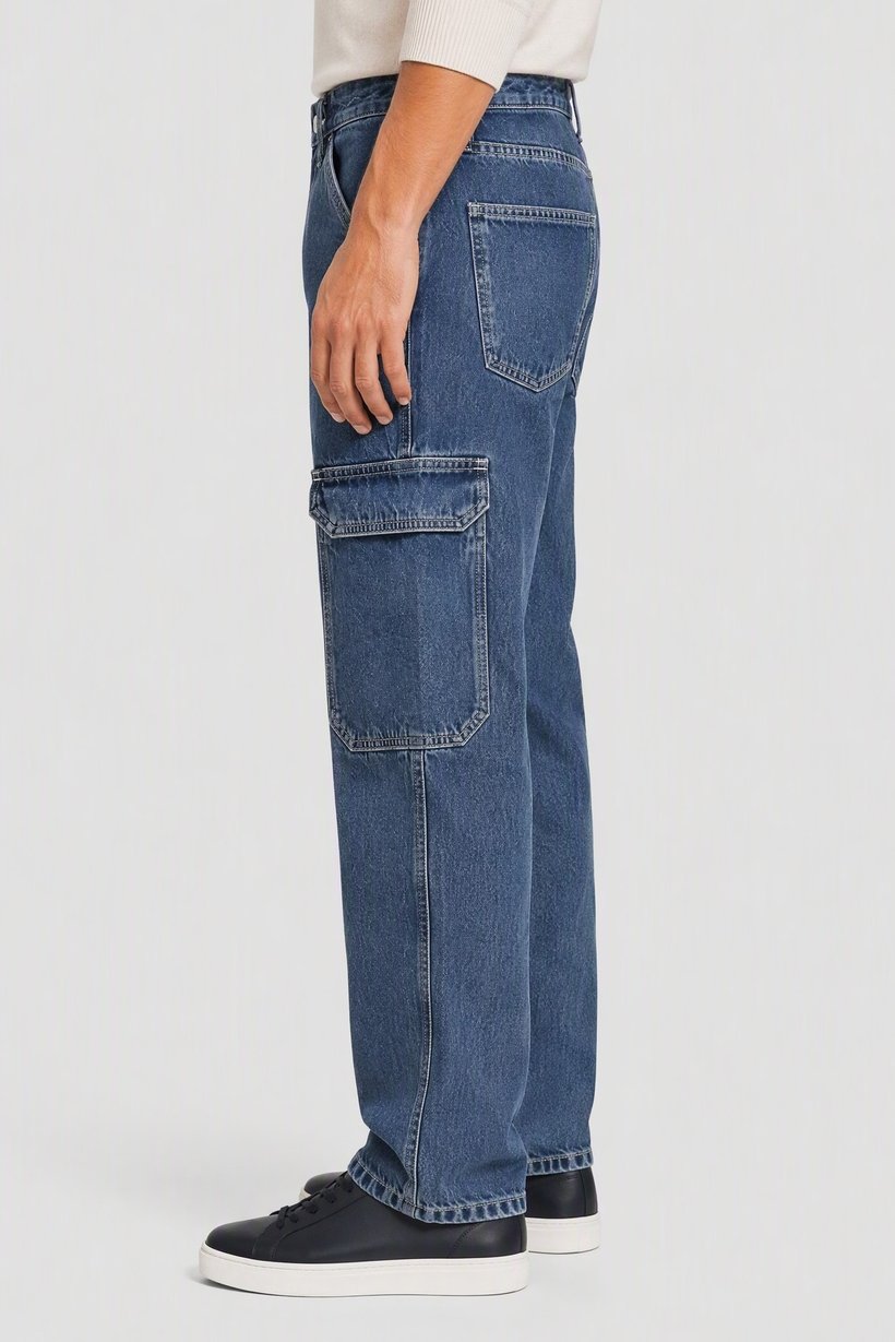 Men Loose Fit Non Stretchable Cargo Jeans, Washed Blue