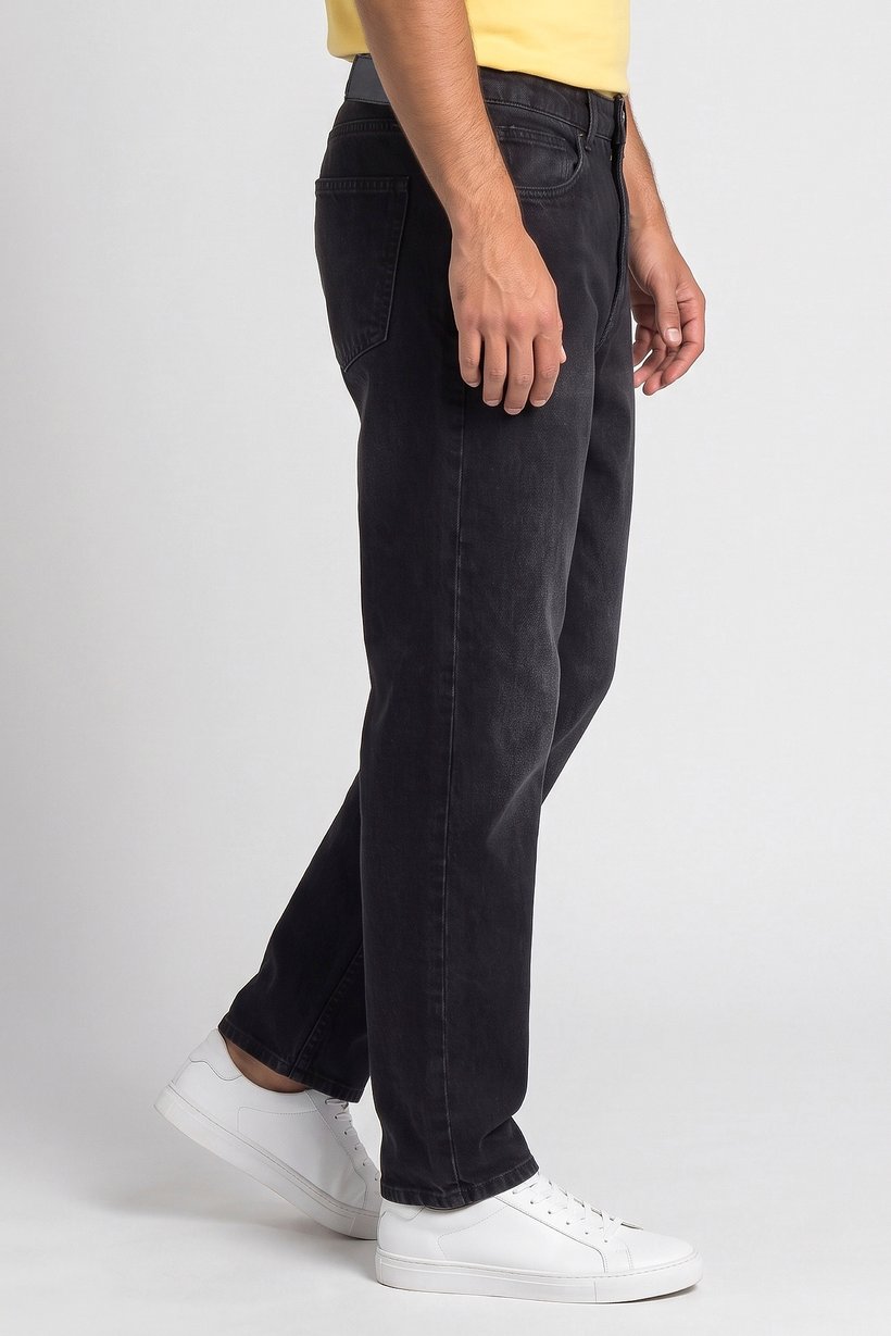 Men Loose Fit Plain Non-Stretchable Jeans, Black