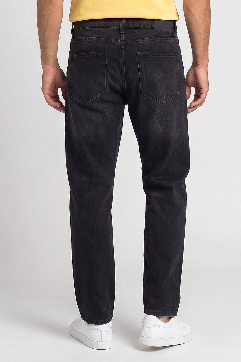 Men Loose Fit Plain Non-Stretchable Jeans, Black