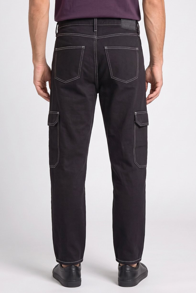 Men Loose Fit Solid Non Stretch Cargo Jeans, Black