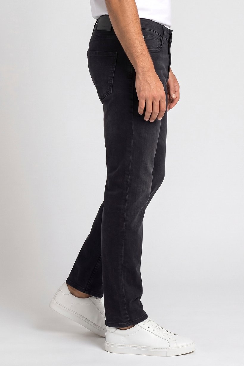 Men Regular Fit Washed Stretchable Denim Jeans, Black