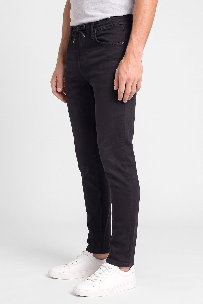 Men Slim Fit Solid Stretchable Jeans, Black