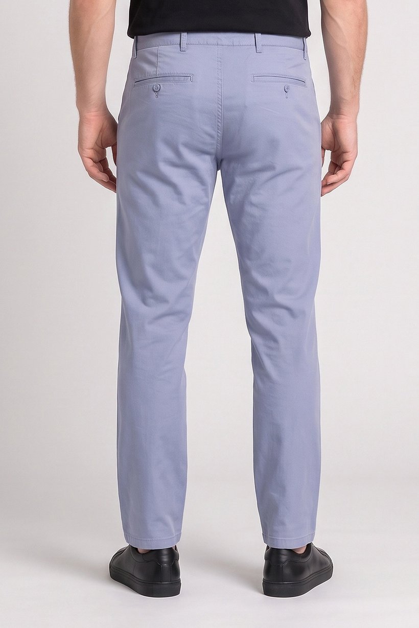 Men Regular Fit Solid Chino Pants, Light Blue