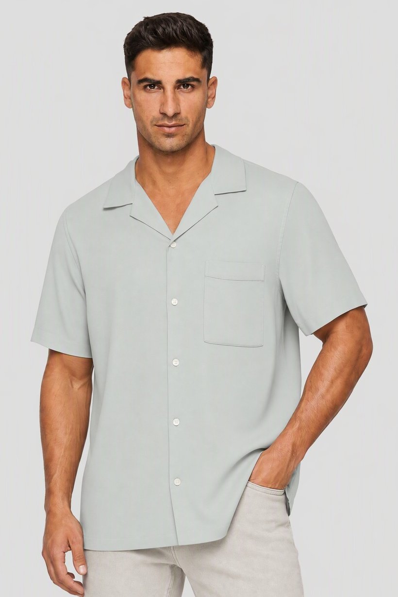 Men Regular Fit Plain Short Sleeve Casual Shirt, Sage Green