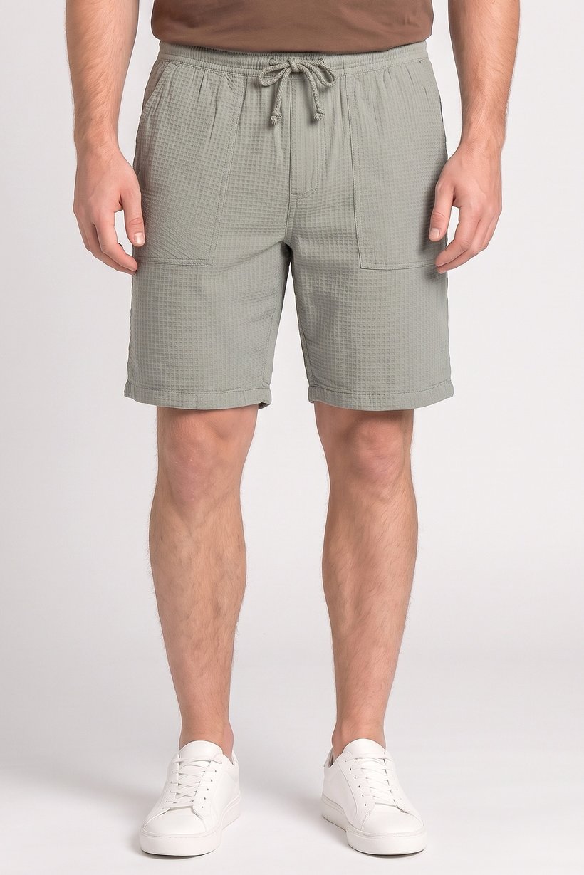 Men Textured Basic Shorts, Sage Green