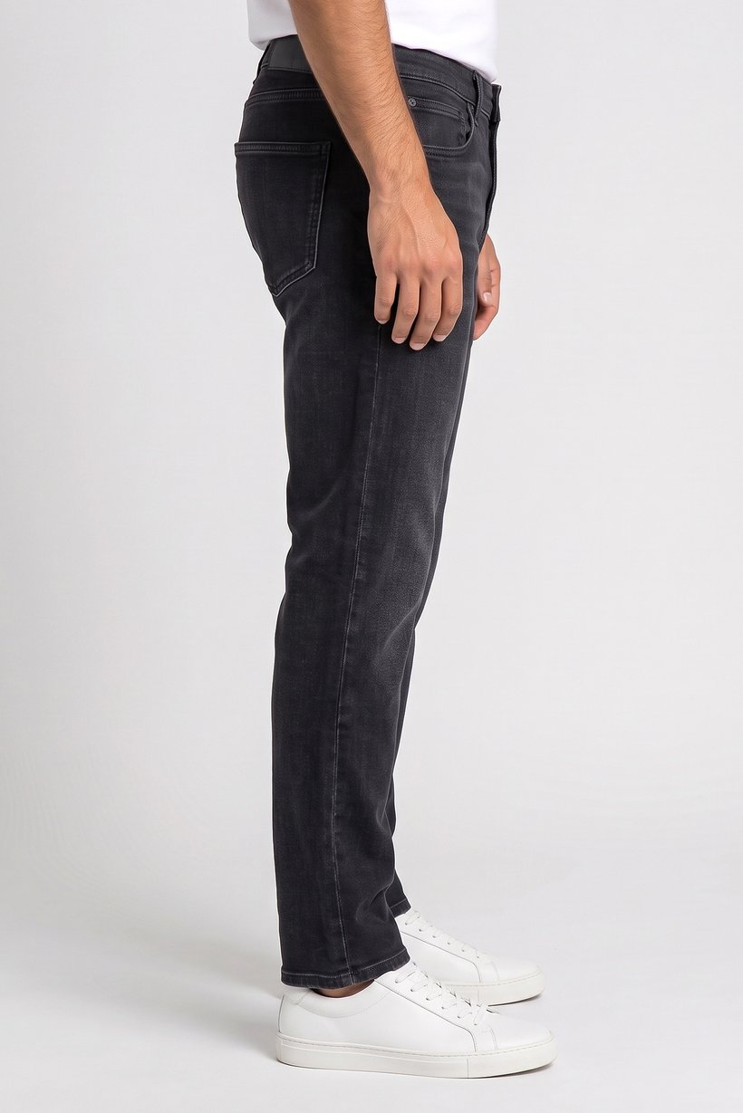 Men Straight Fit Solid Stretchable Jeans, Wash Black