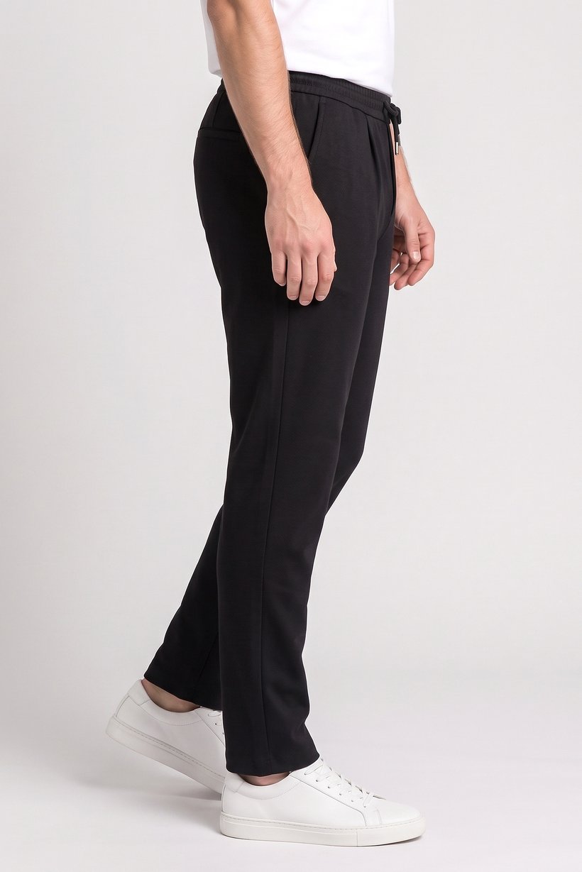 Men Slim Fit Solid Straight Leg Pants, Black