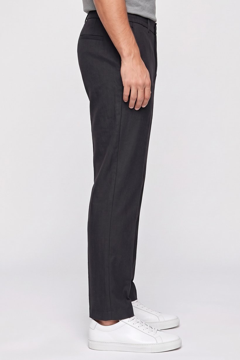 Men Regular Fit Solid Straight Leg Pants, Black