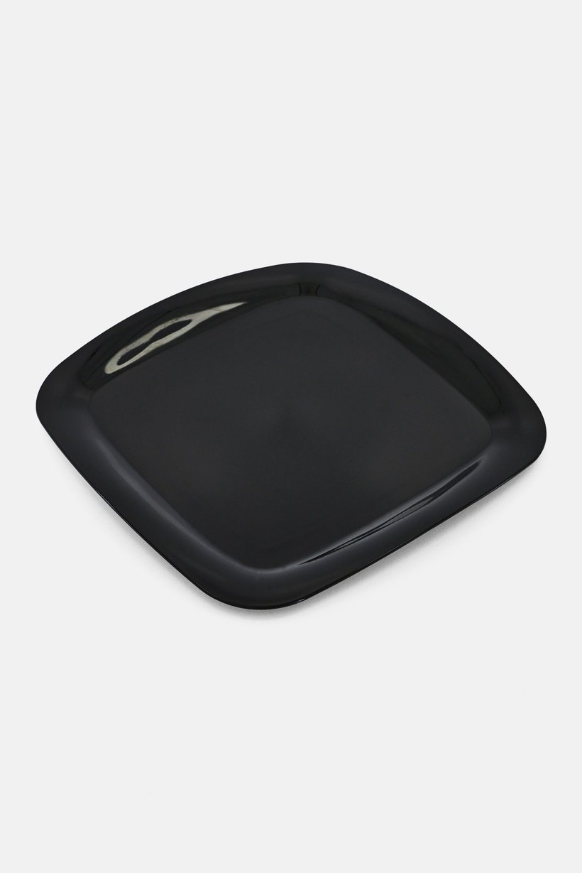 Elegant Plastic Plate, Black