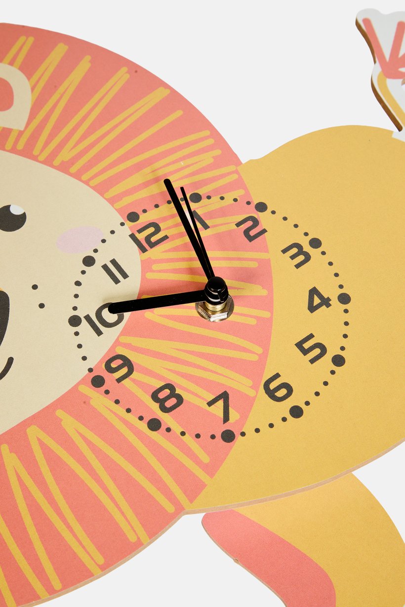 Graphic Print Pendulum Clock Lion, Assorted