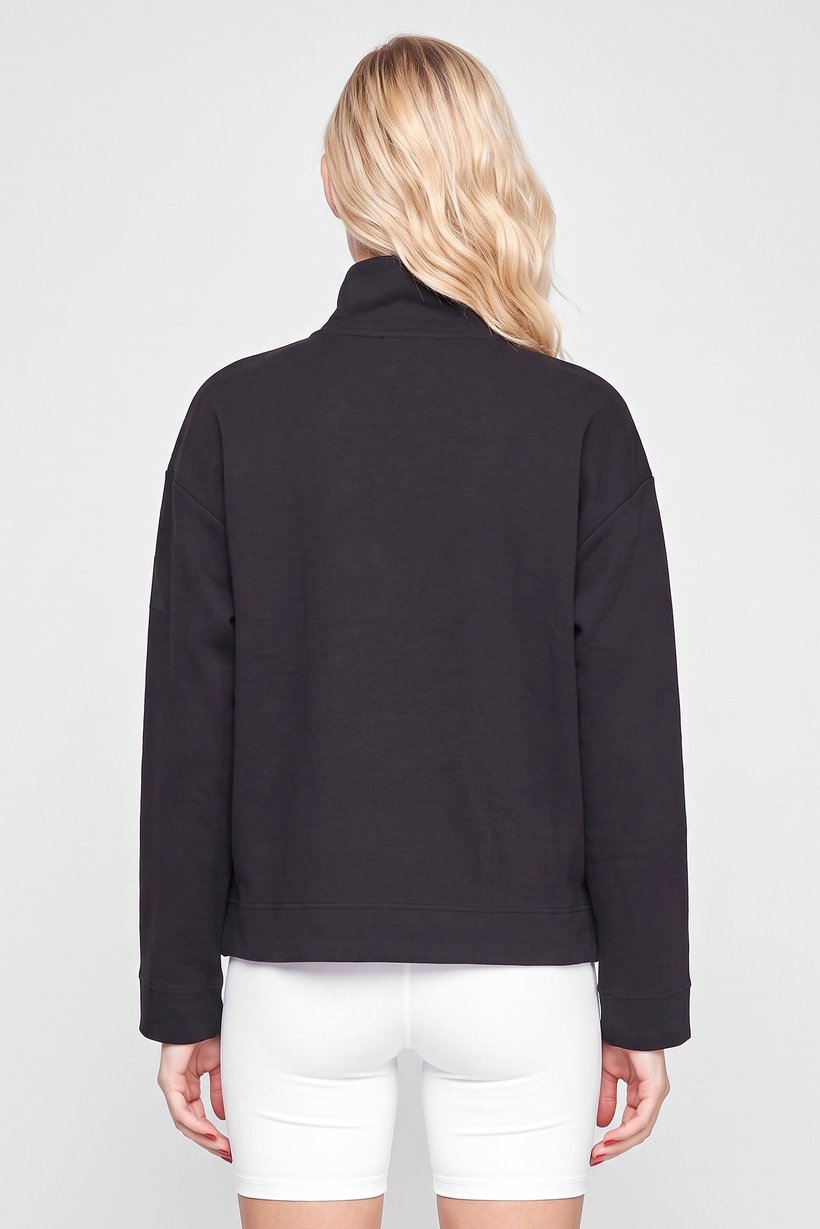 Women Sportswear Fit Long Sleeve Outdoor Sweatshirt, Black