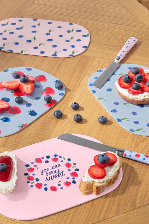4 Pieces Melamine Breakfast Trays, Multicolor