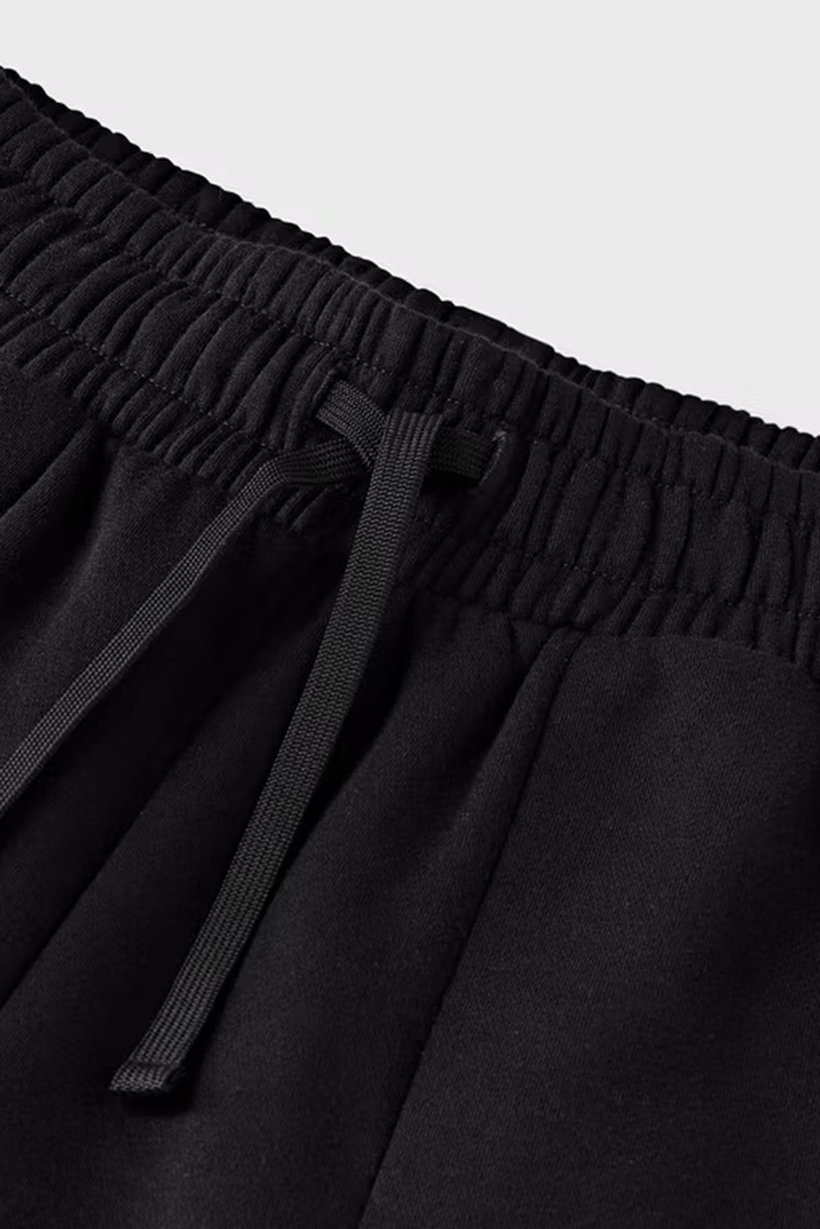 Men Sportswear Fit Outdoor Sweatpants, Black