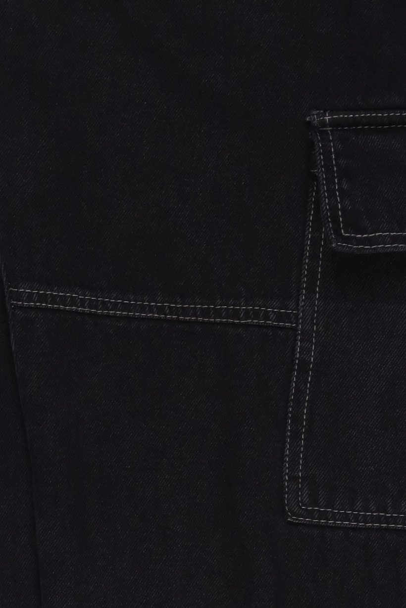 Men Loose Fit Solid Non-Stretchable Cargo Jeans, Black