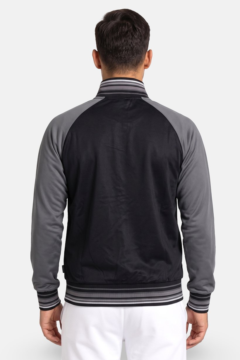 Men Sportswear Fit Long Sleeve Outdoor Jacket, Black