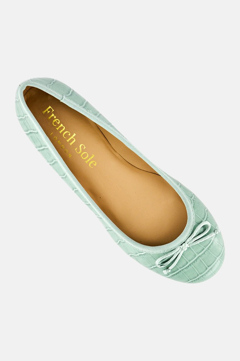 Women Maddox Slip On Flat Shoes, Light Green