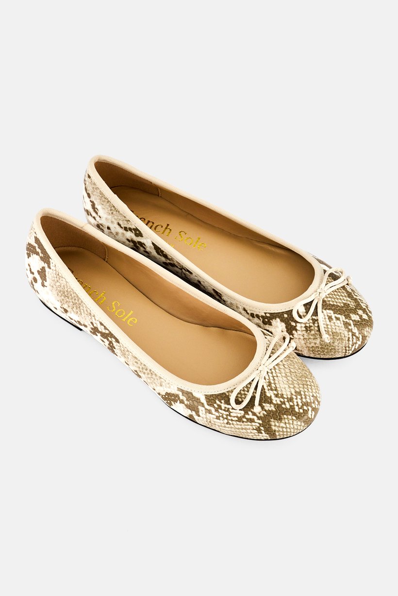 Women Maddox Slip On Flats, Multicolor