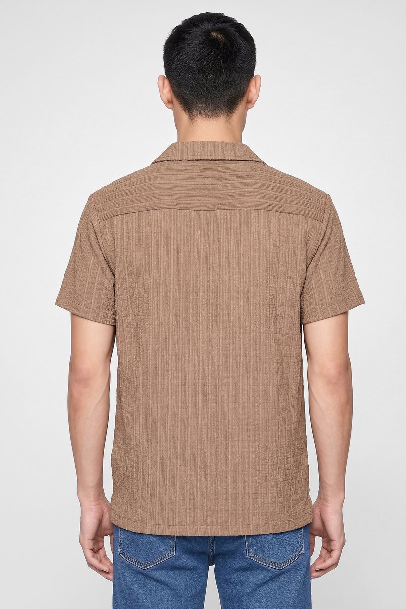 Men Regular Fit Spread Collar Short Sleeve Textured Casual Shirt, Tan