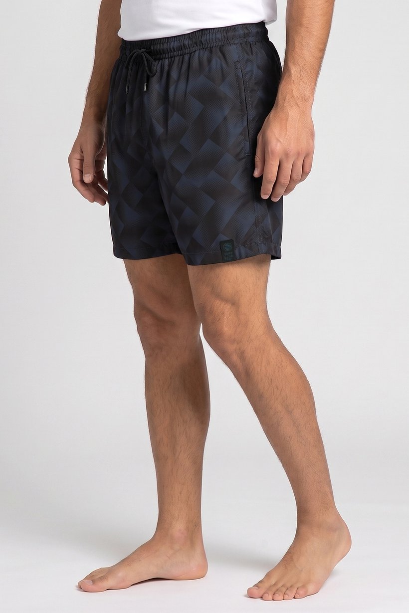 Men Diamond Pattern Board Short, Multicolor