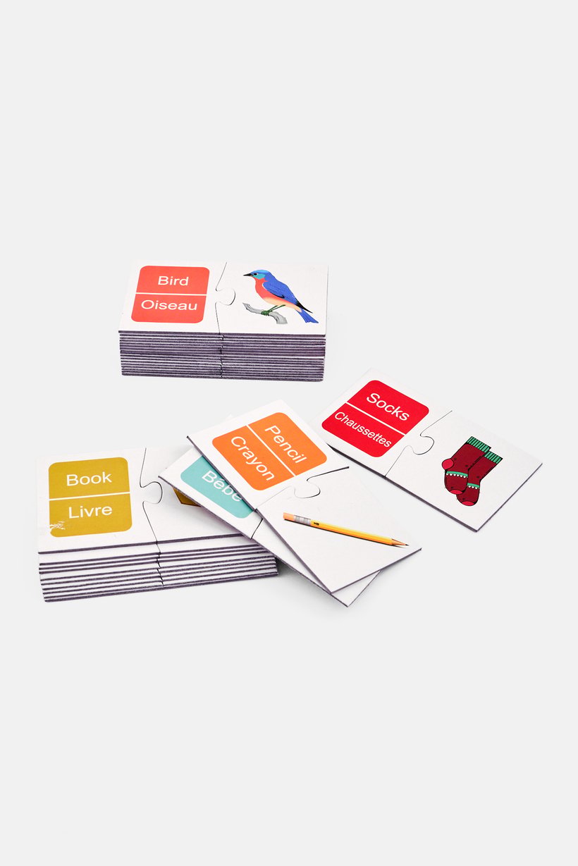 60 Pieces Learning Kit English and French Words