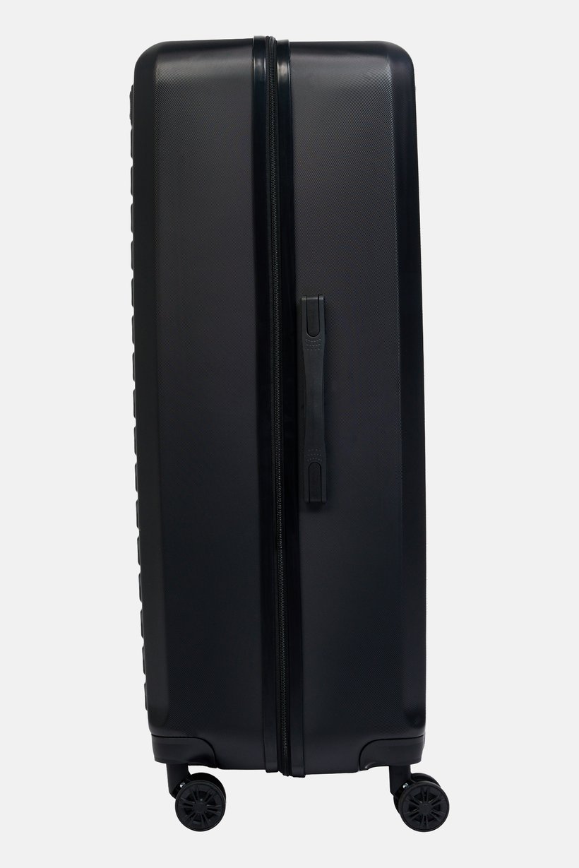 33 Inch Hard Shell Check In Spinner Luggage, Black