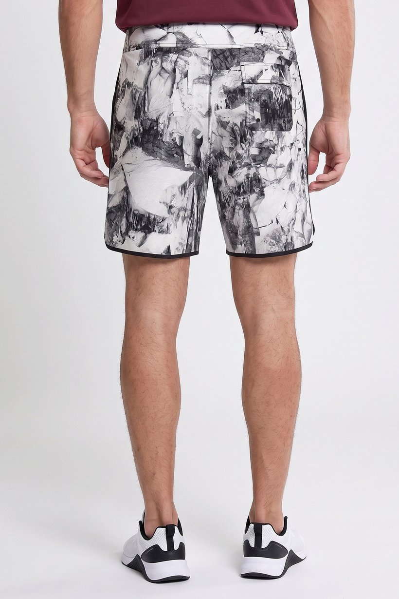 Men Performance Fit 19 Inseam Training Shorts, Multicolor