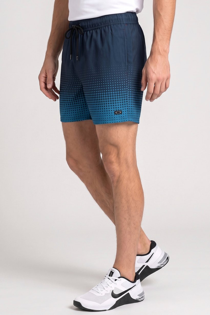 Men Regular Fit 16 Inseam Outdoor Shorts, Multicolor