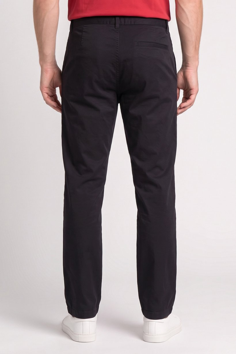 Men Loose Fit Solid Chino Pants, Black