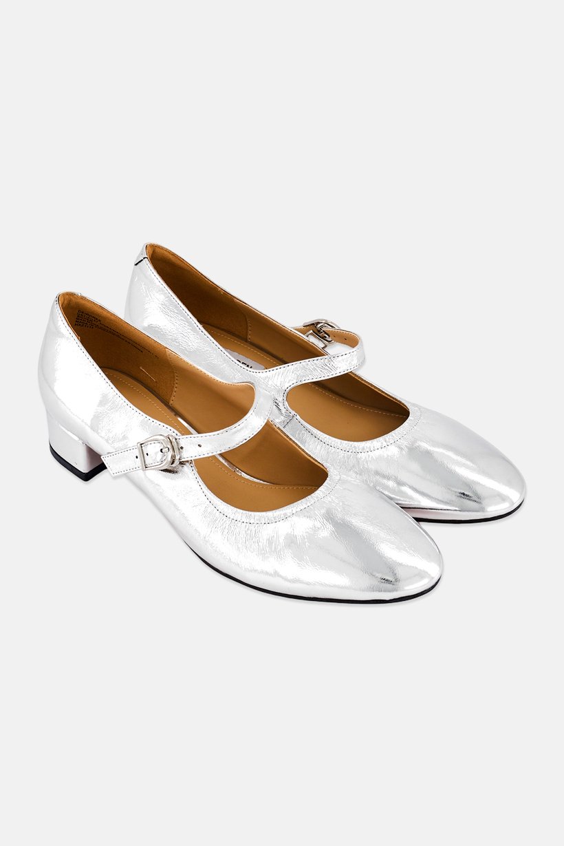 Women Deirdree Adjustable Buckle Closure Pumps, Silver