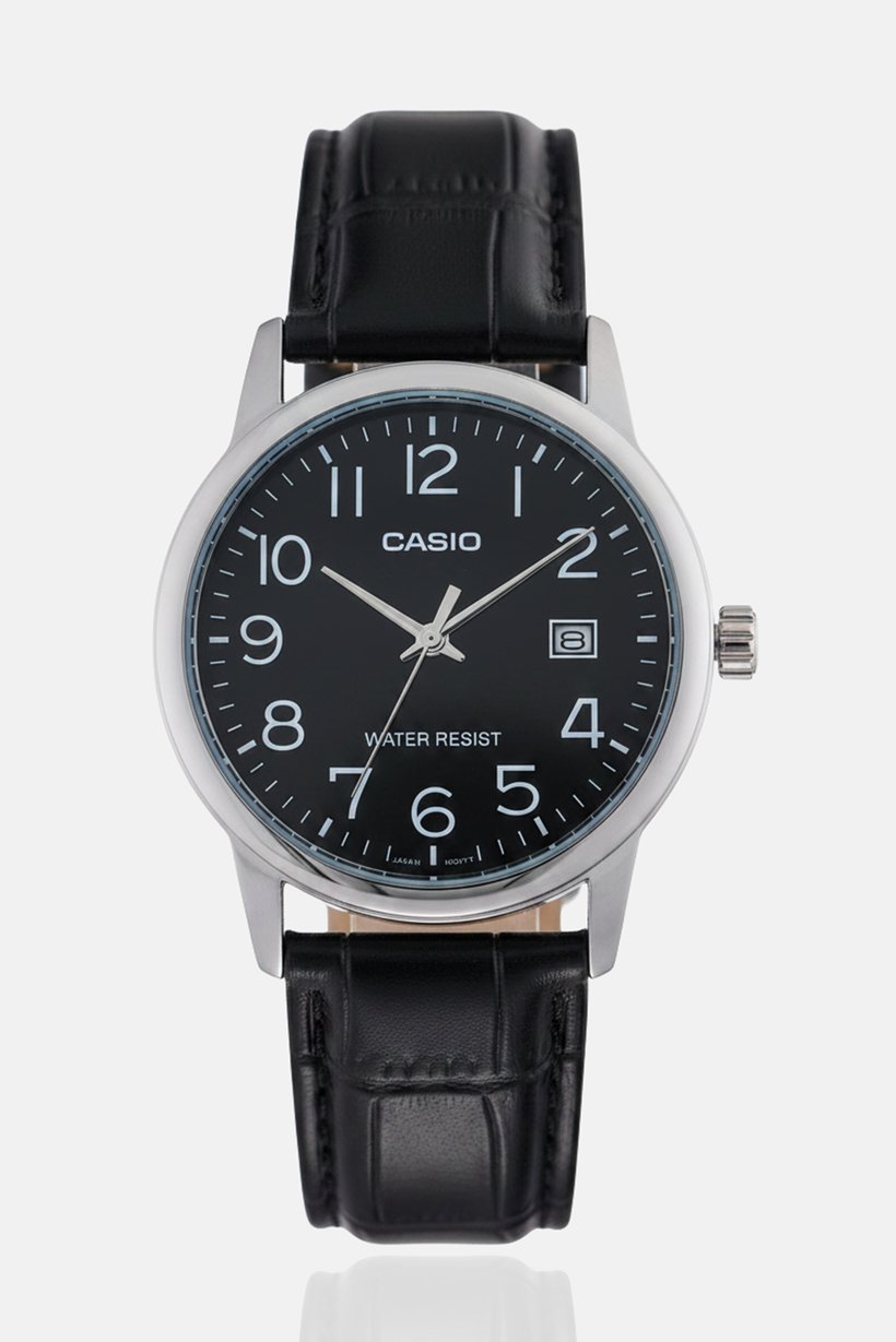 Men MTPV002L1BUDF Leather Analog Watch 36 mm, Black