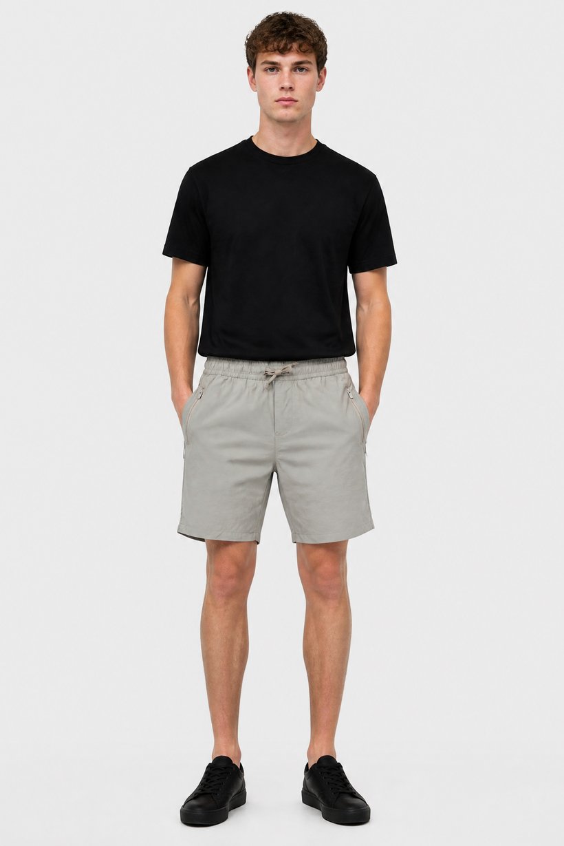 Men Solid Basic Shorts, Grey