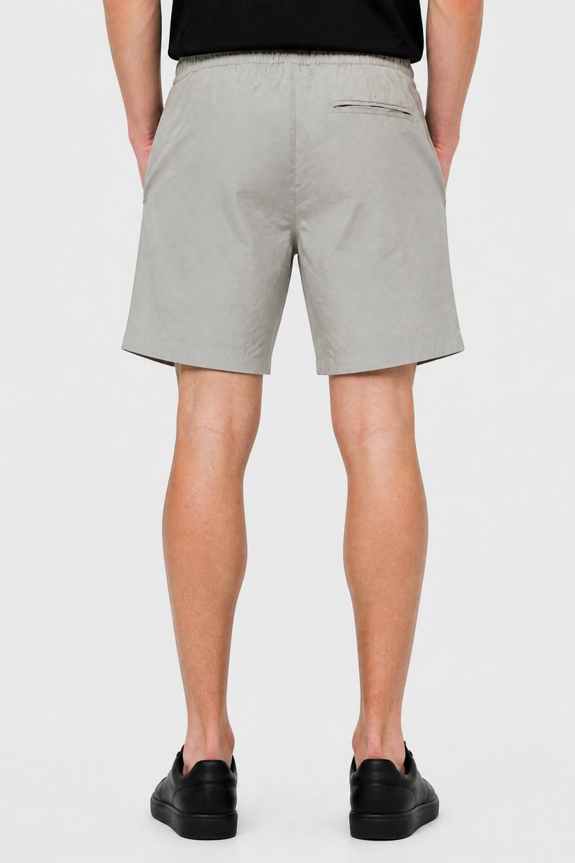 Men Solid Basic Shorts, Grey