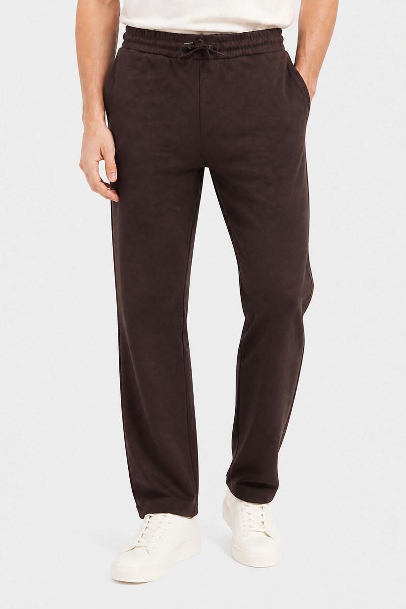 Men Regular Fit Plain Jogger Pants, Dark Brown