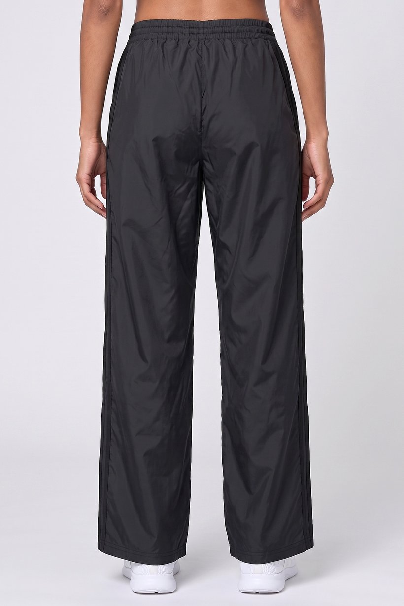 Women Loose Fit Outdoor Track Pants, Black