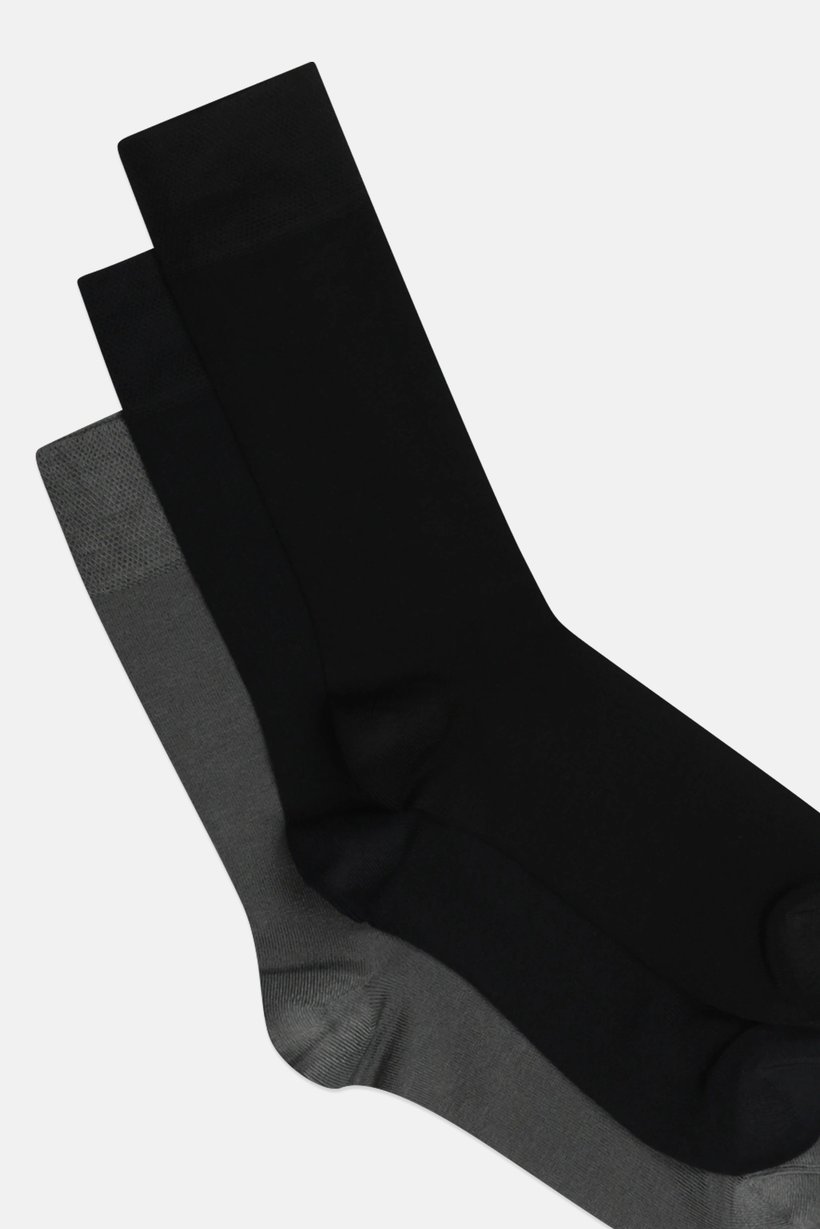 Men 3 Pairs Plain Crew Socks, Multicolor