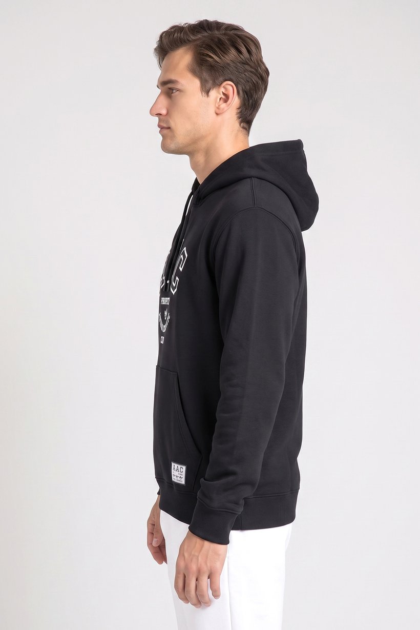 Men Sportswear Fit Long Sleeve Outdoor Hoodie, Black