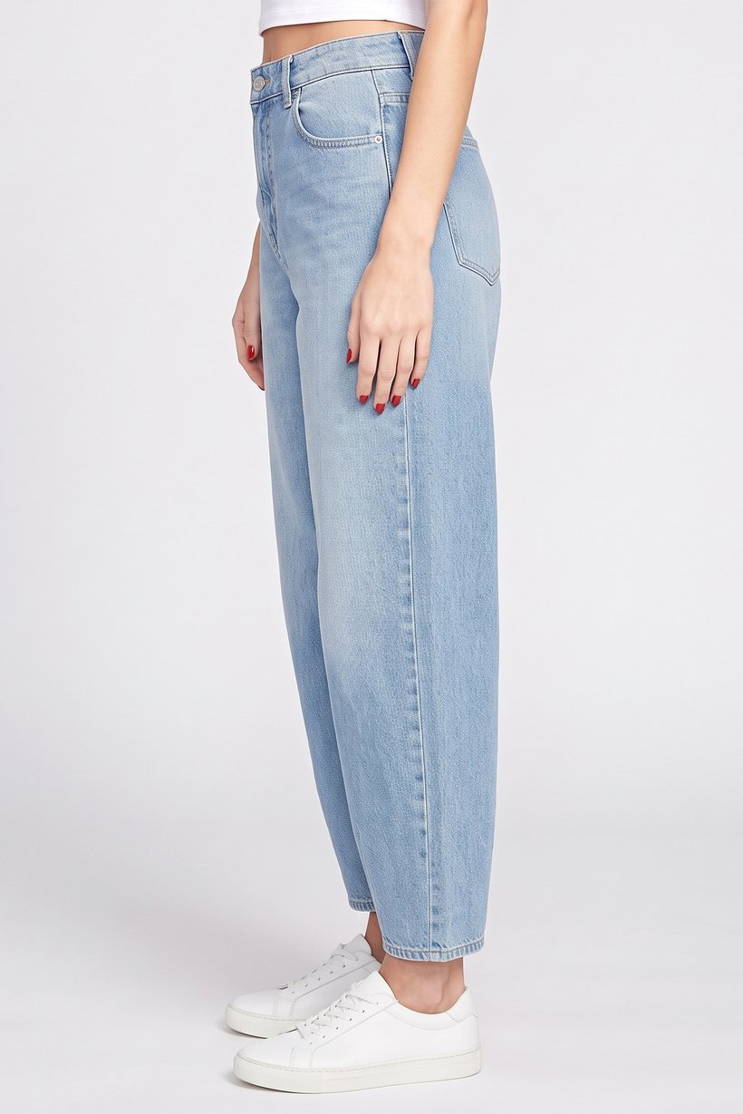 Women Barrel Fit Washed Non Stretchable Jeans, Blue