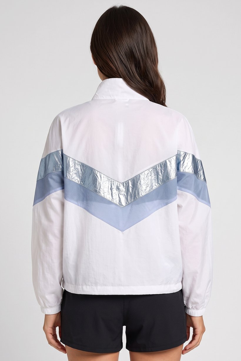 Women Sportswear Fit Long Sleeve Outdoor Jacket, White